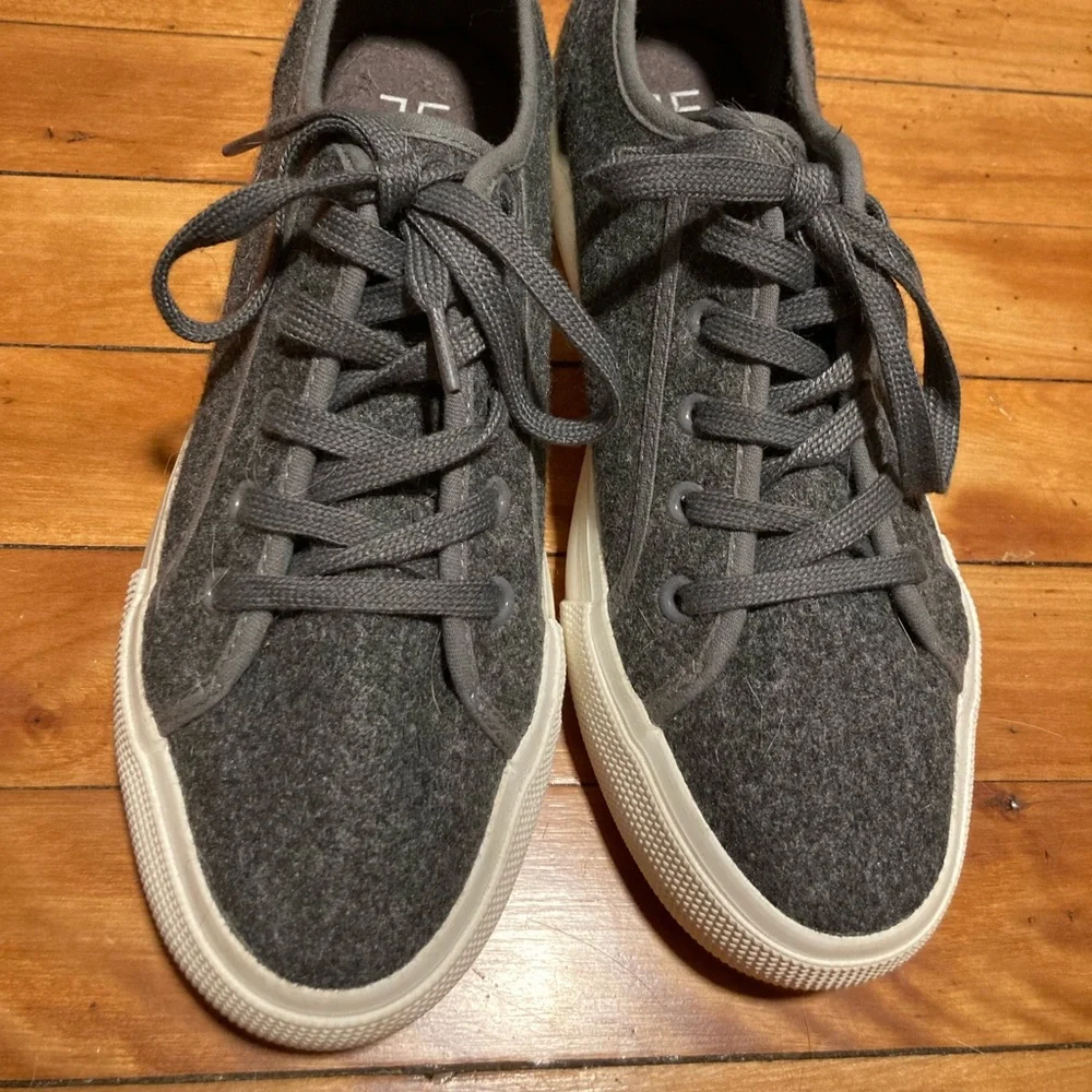 New! Just Fab First Timer platform sneaker - Picture 3 of 9